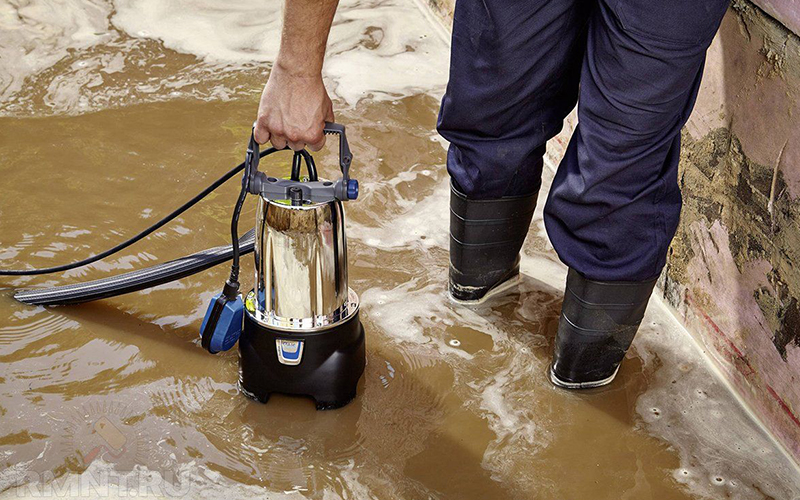 Работа дренажного насоса