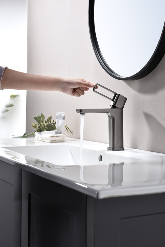 Смеситель однорычажный для раковины Ganzer из латуни GZ12111-Q графит