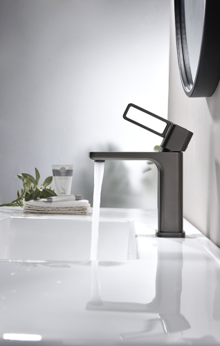 Смеситель однорычажный для раковины Ganzer из латуни GZ12111-Q графит