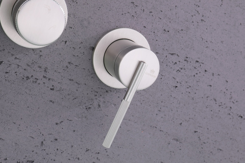 Смеситель для ванны Ganzer GZ19134-G сатин