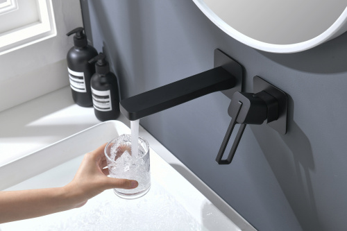 Встроенный смеситель для раковины Ganzer GZ12144-С черный