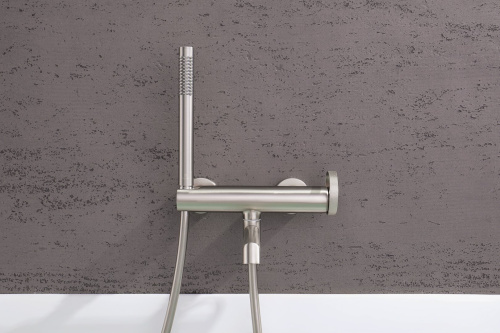 Смеситель однорычажный для ванны с душем из латуни Ganzer GZ19132-G сатин