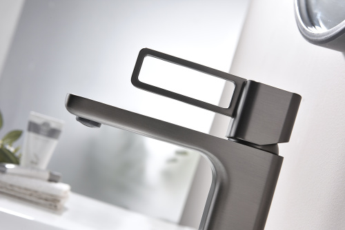 Смеситель однорычажный для раковины Ganzer из латуни GZ12111-Q графит