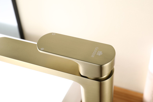 Высокий латунный смеситель Ganzer GZ06112-S, матовое золото.