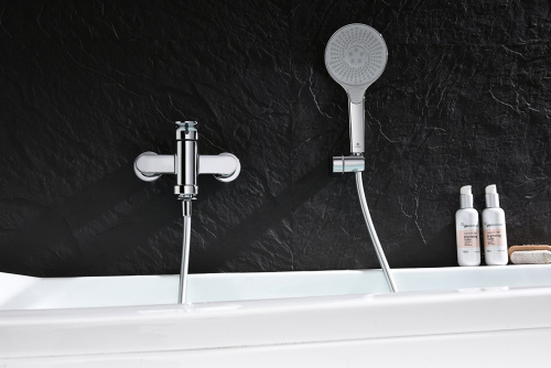 Смеситель для ванны и душа с коротким изливом Ganzer GZ06132 хром